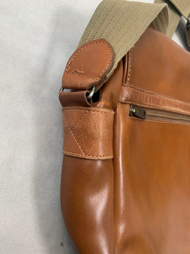 Levi's ヴィンテージ　レザーバッグ