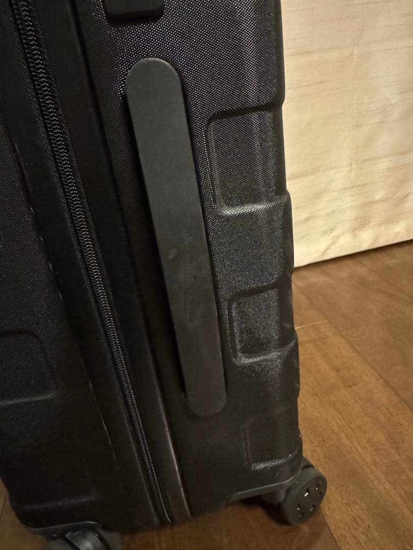 無印良品　バーを自由に調節できる　ハードキャリーケース（３６Ｌ）