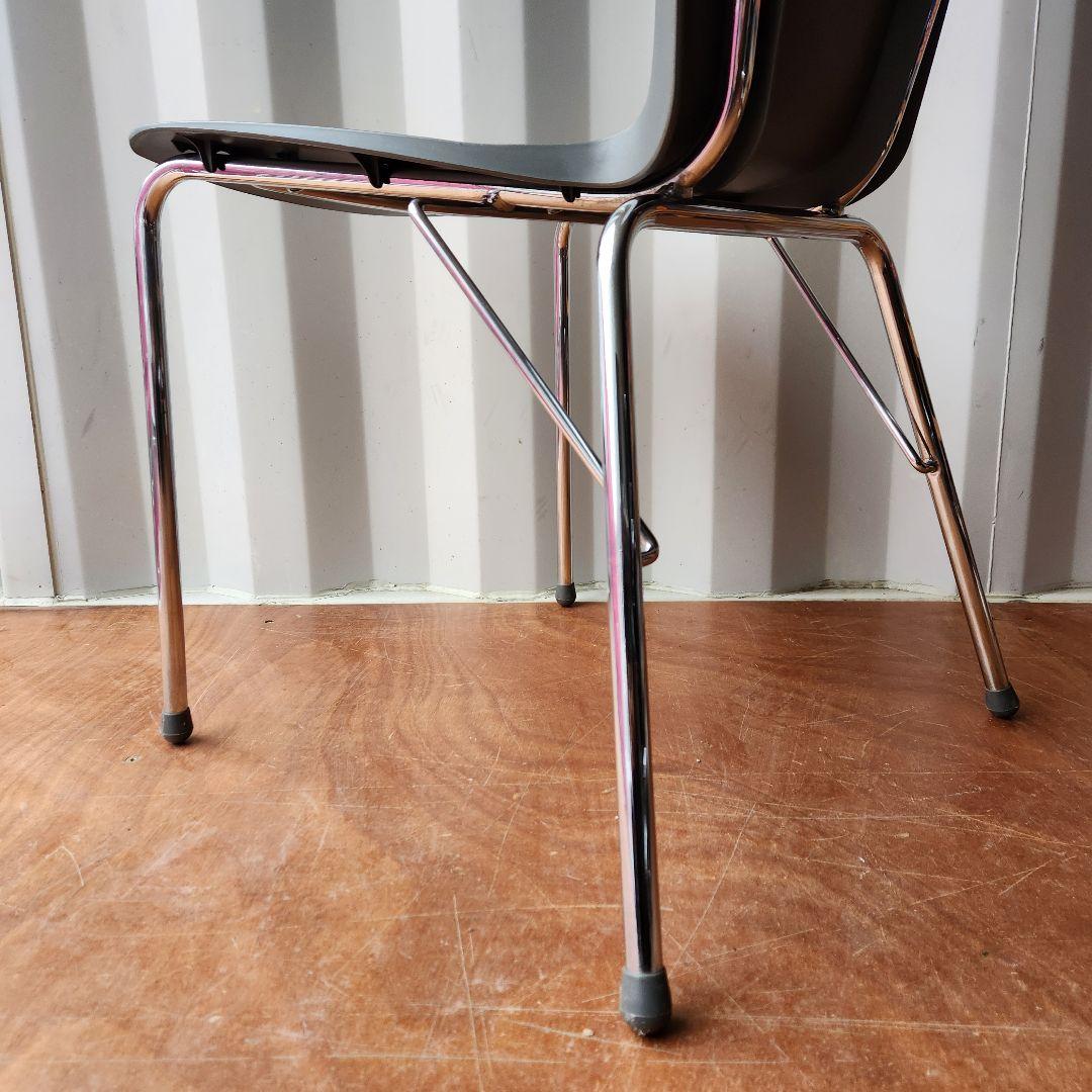 希少　SEGIS STORM スタッキングチェア　チャコール　italy