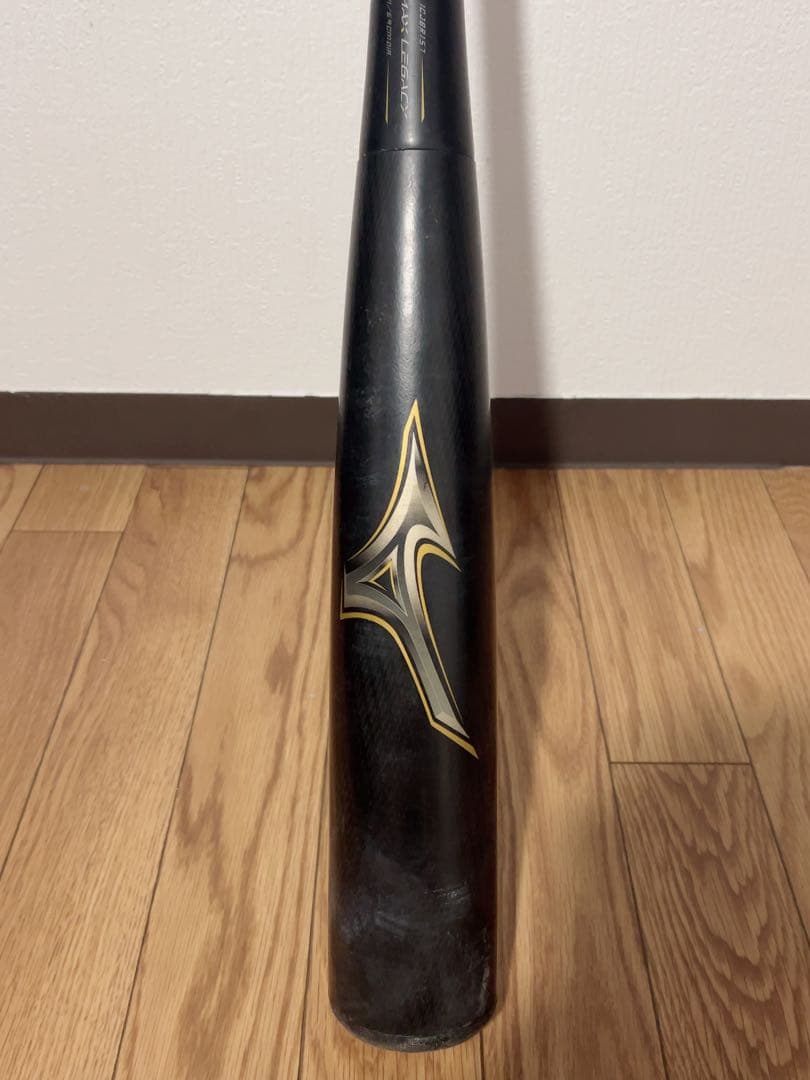 即購入OK！BEYOND MAX LEGACY 軟式用バット　84㌢　720㌘