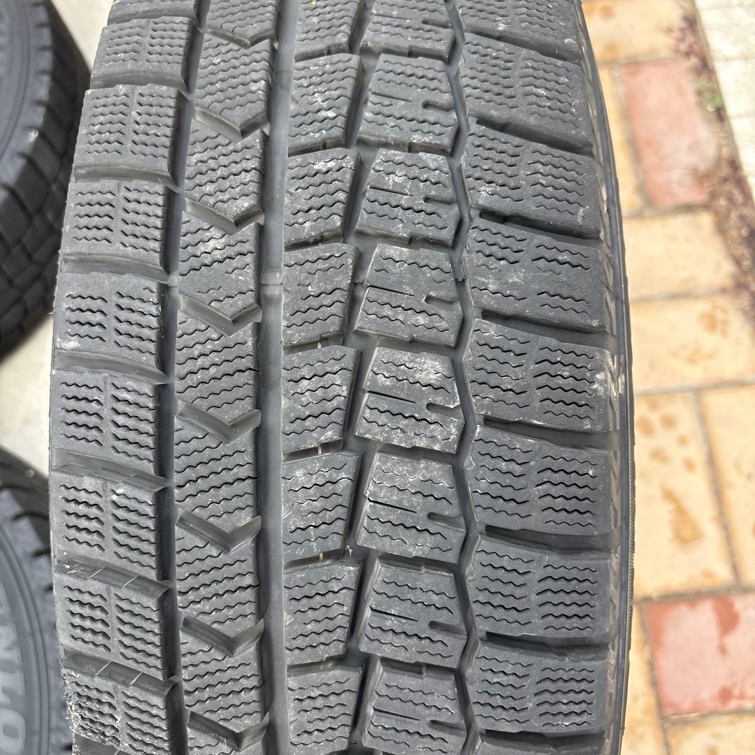 WINTER MAX ダンロップ205/60 R16 スタッドレス値引き可