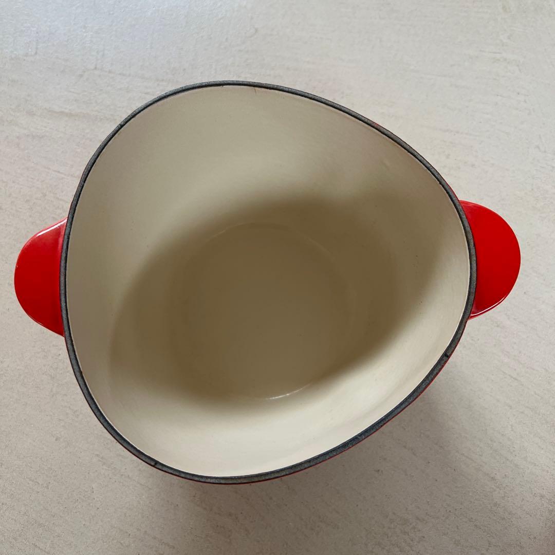 ル・クルーゼ　両手鍋　リンゴ型