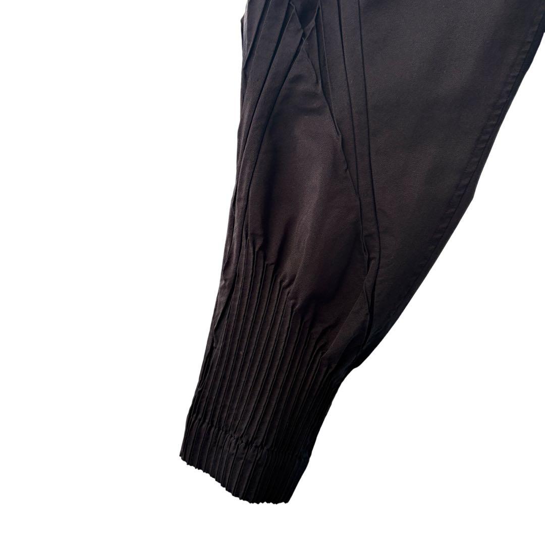 【美品】イッセイミヤケ A-POC TYPE-S クロップドパンツ ブラック