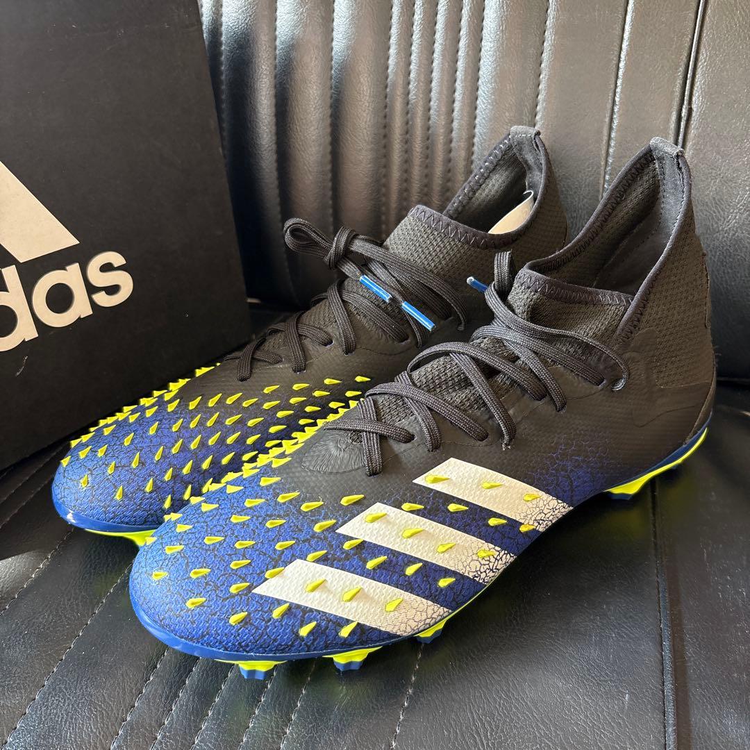 シューズ adidas PREDATOR FREAK .2 HG/AG