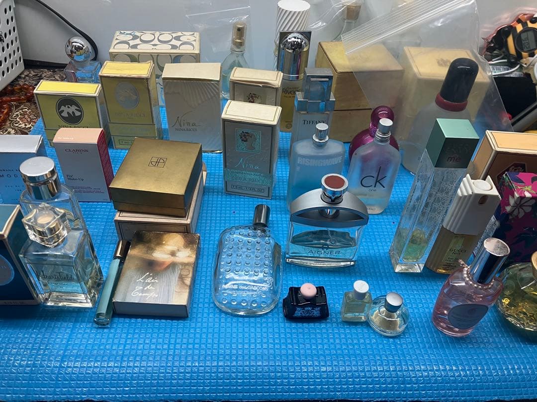 F03)香水 メンズ レディース 42点セット　まとめ売り