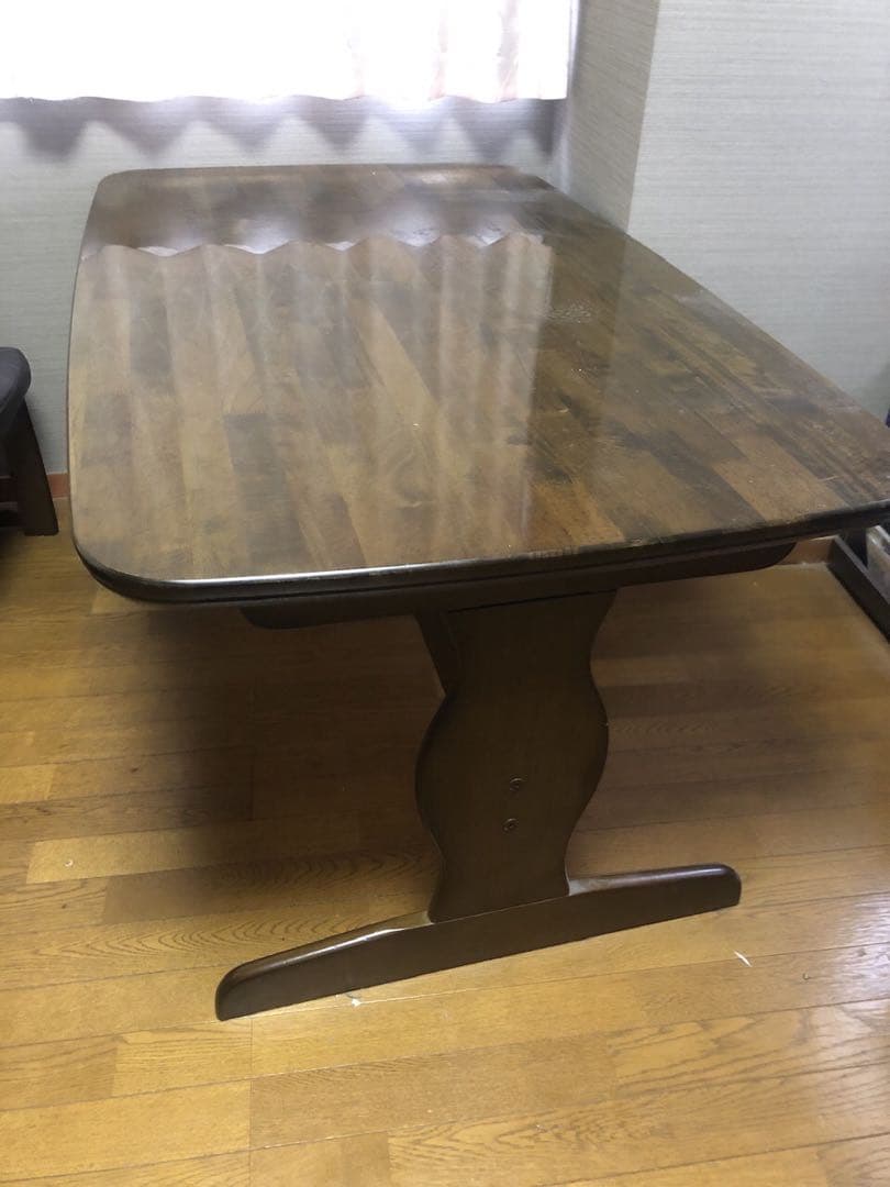 日本製　木製 ダイニングテーブル　ウォルナット