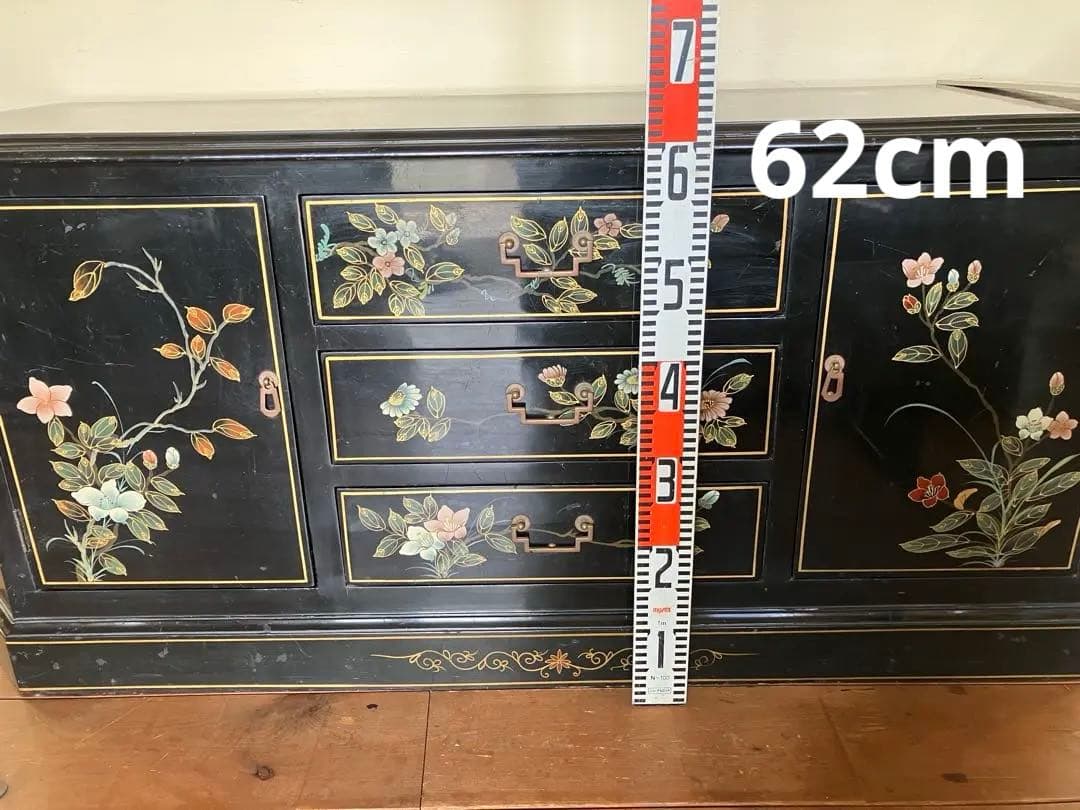 黒い花柄の木製箪笥 キャビネット ヴィンテージ 稀少 中古家具 チェスト