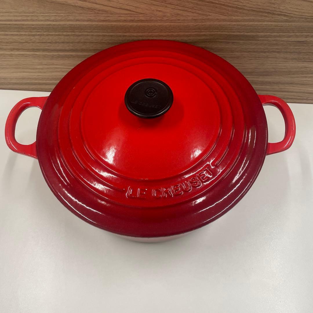 ル・クルーゼ ココットロンド 22cm 赤 両手鍋