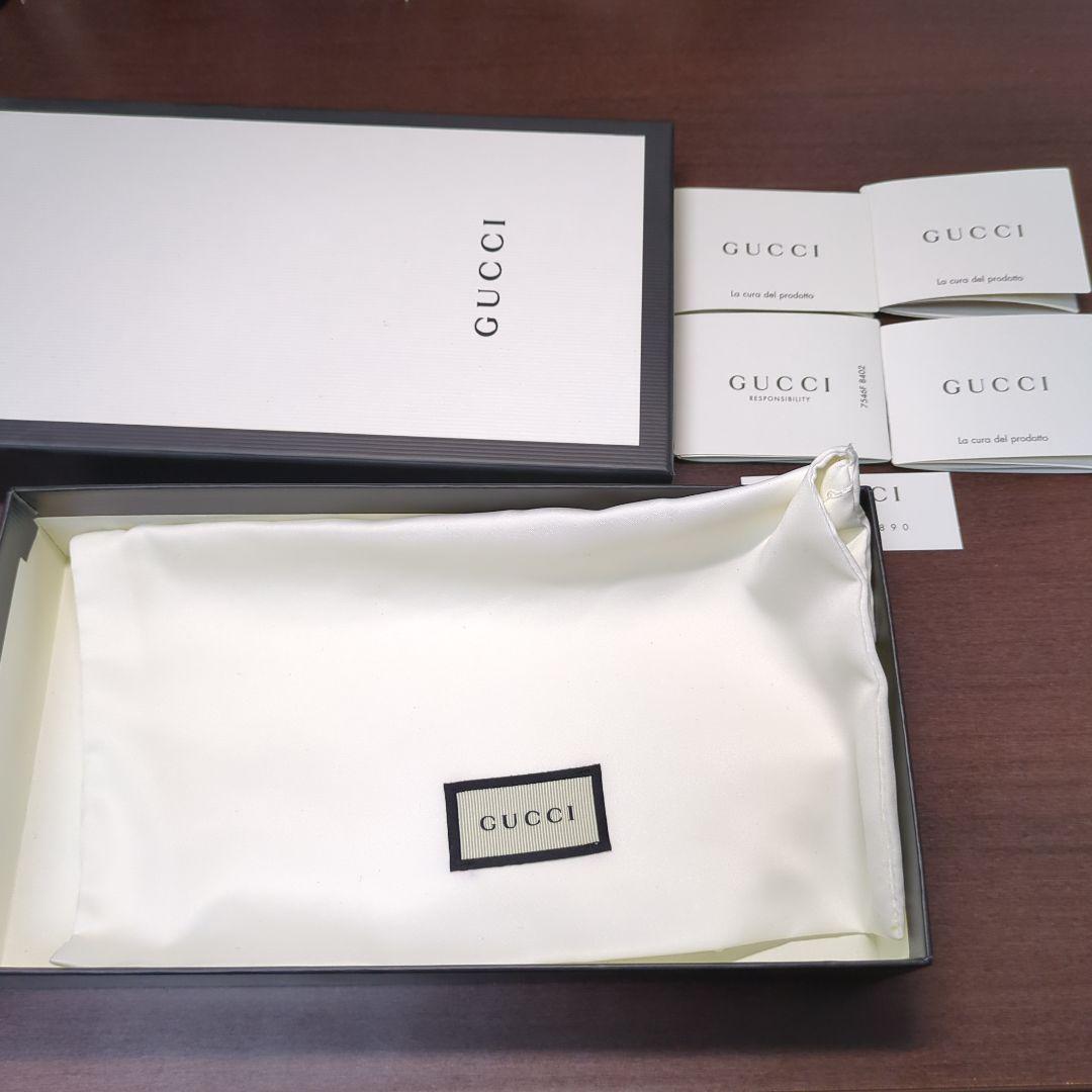 GUCCIメンズ ヴィンテージロゴラウンドファスナー長財布