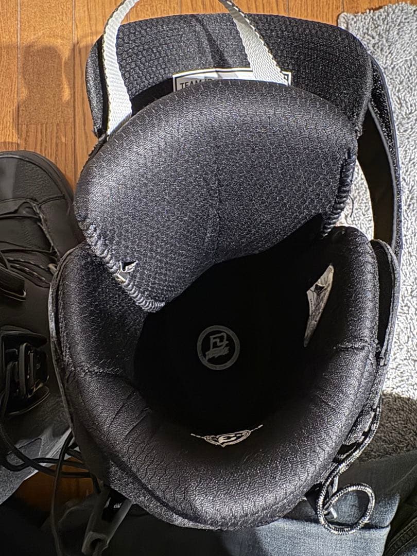 DEELUXE ブラック スノーボードブーツ