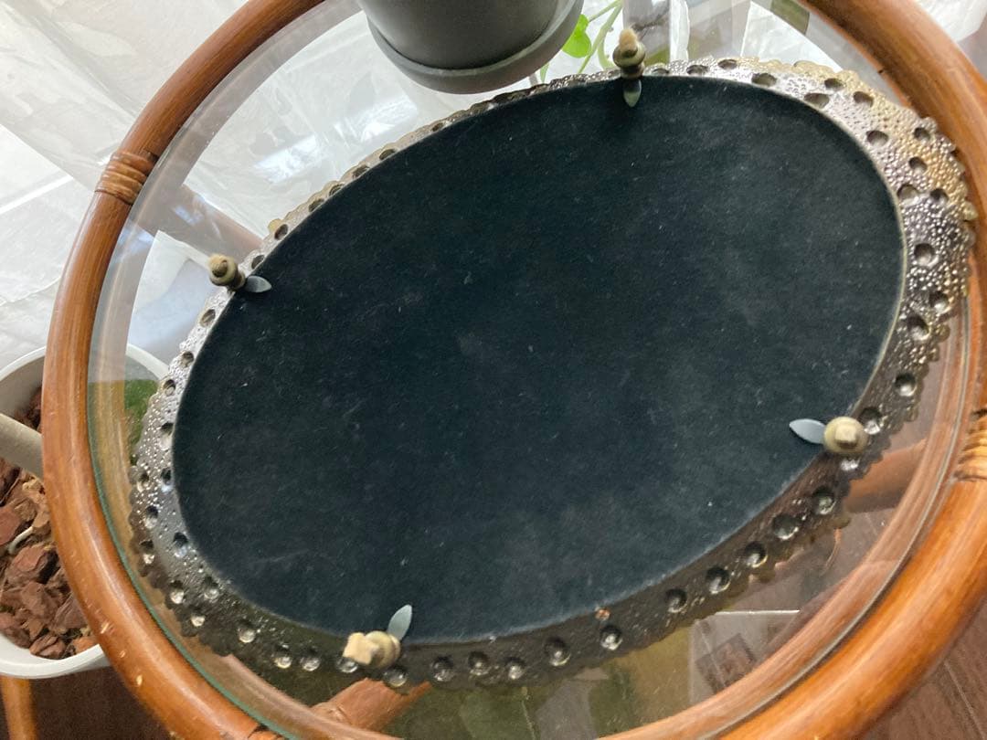 装飾的な楕円形ガラストレイ