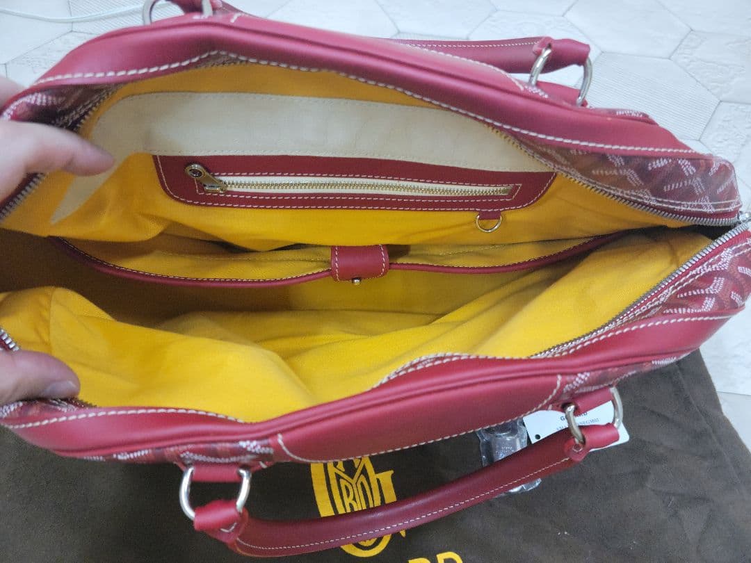 Goyard 赤 ボストンバッグ