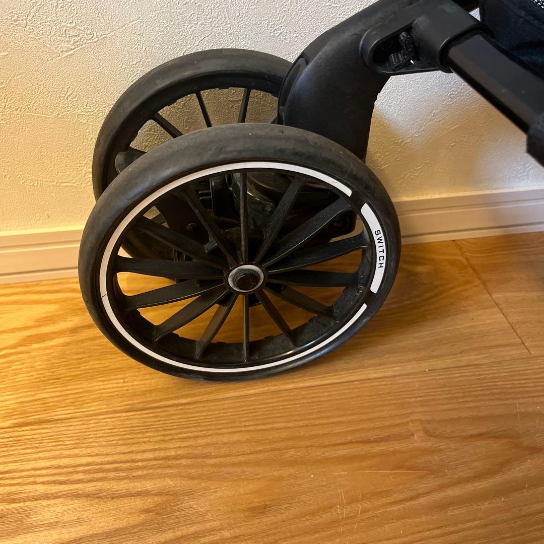 Combi×赤ちゃん本舗　スゴカルSwitch plus エッグショック ロッタ