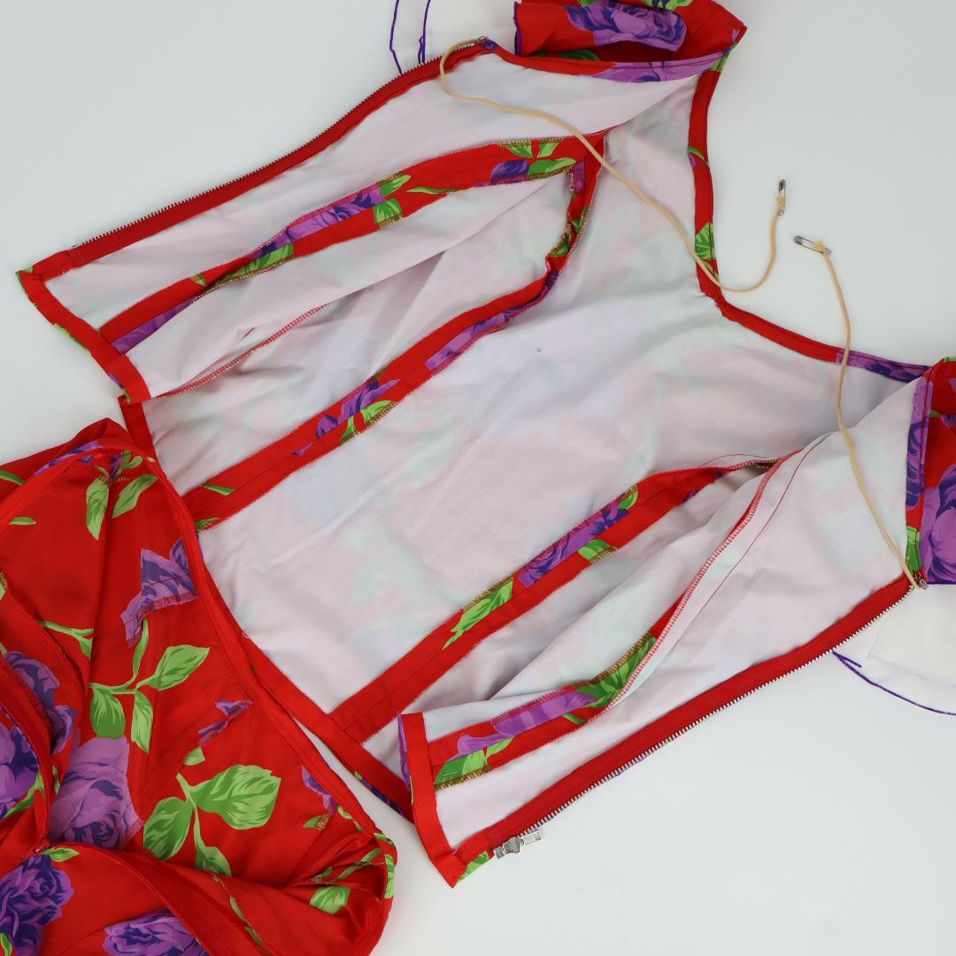 【美品 フラメンコ衣装 ツーピース】鮮やかレッド×花柄×フリル ブラウスファルダ