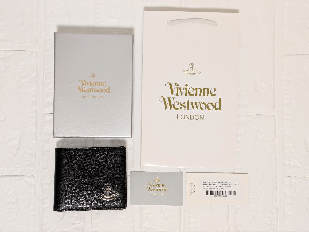 【新品未使用】Vivienne Westwood 二つ折り財布 943VW626