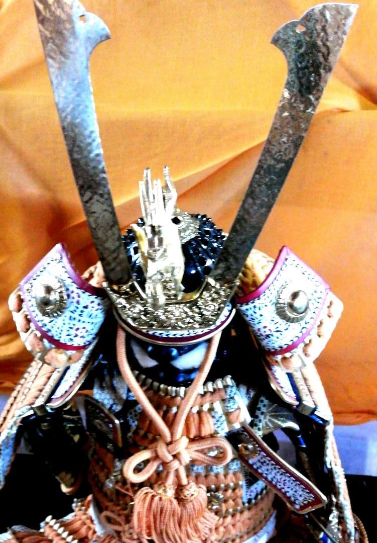 鎧兜飾り　安土