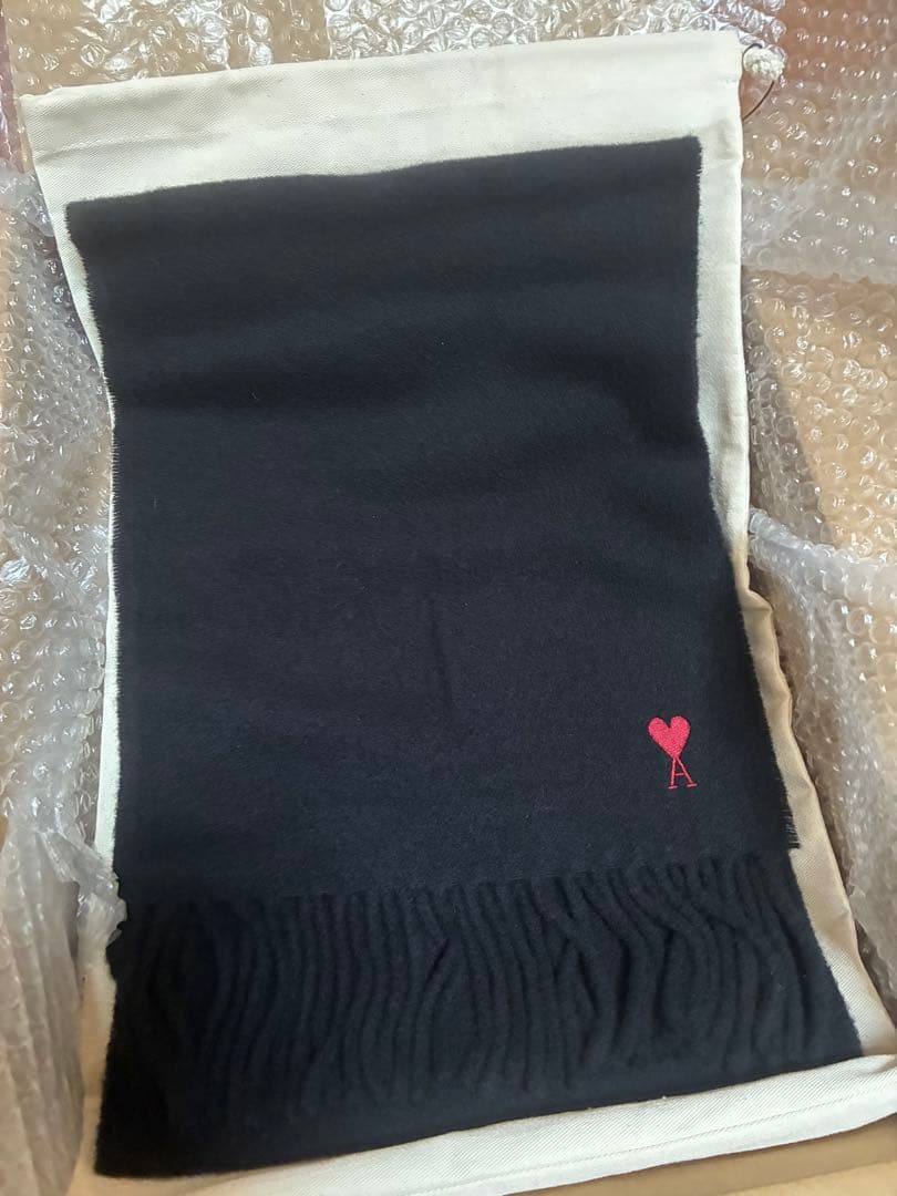 アミパリス マフラー ブラック ラッピング付き