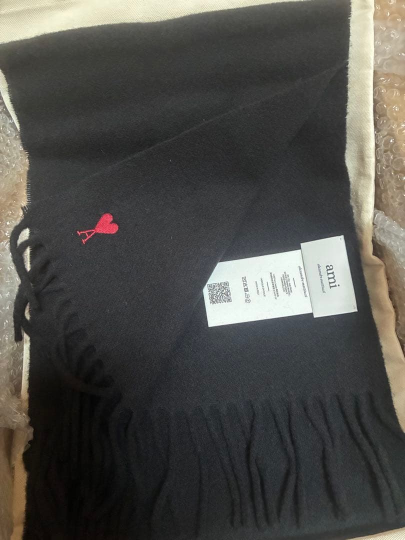 アミパリス マフラー ブラック ラッピング付き