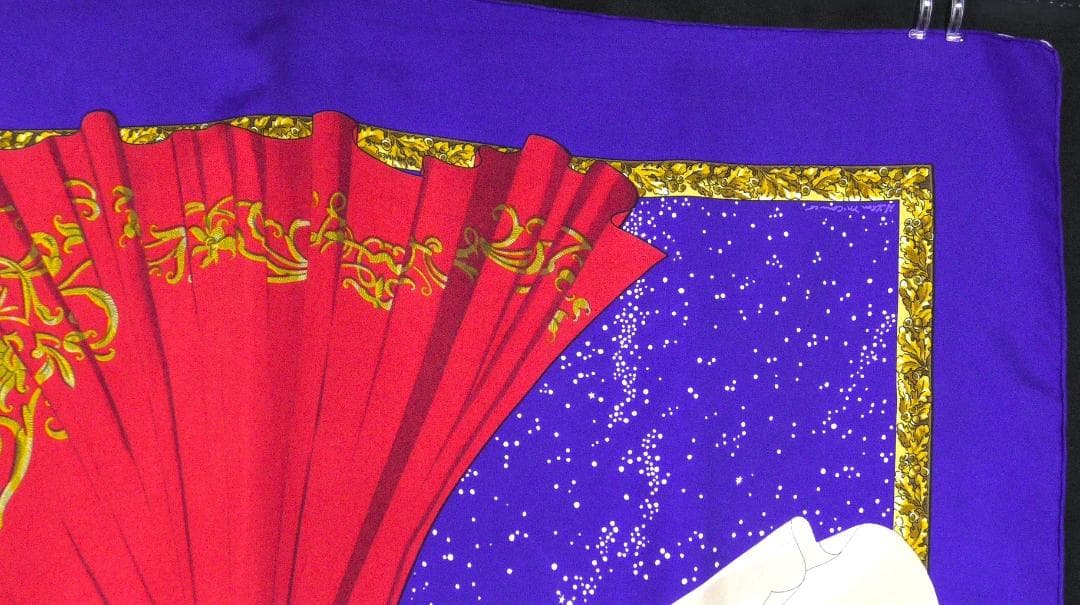 美品　HERMES エルメス　大判スカーフ　カレ90　 D362