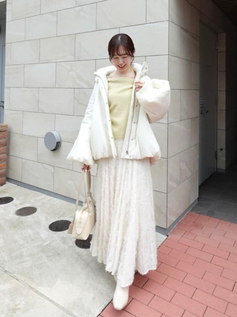 完売 新品タグ付 ココディール ウェーブフラッフィーフレアスカート オフホワイト