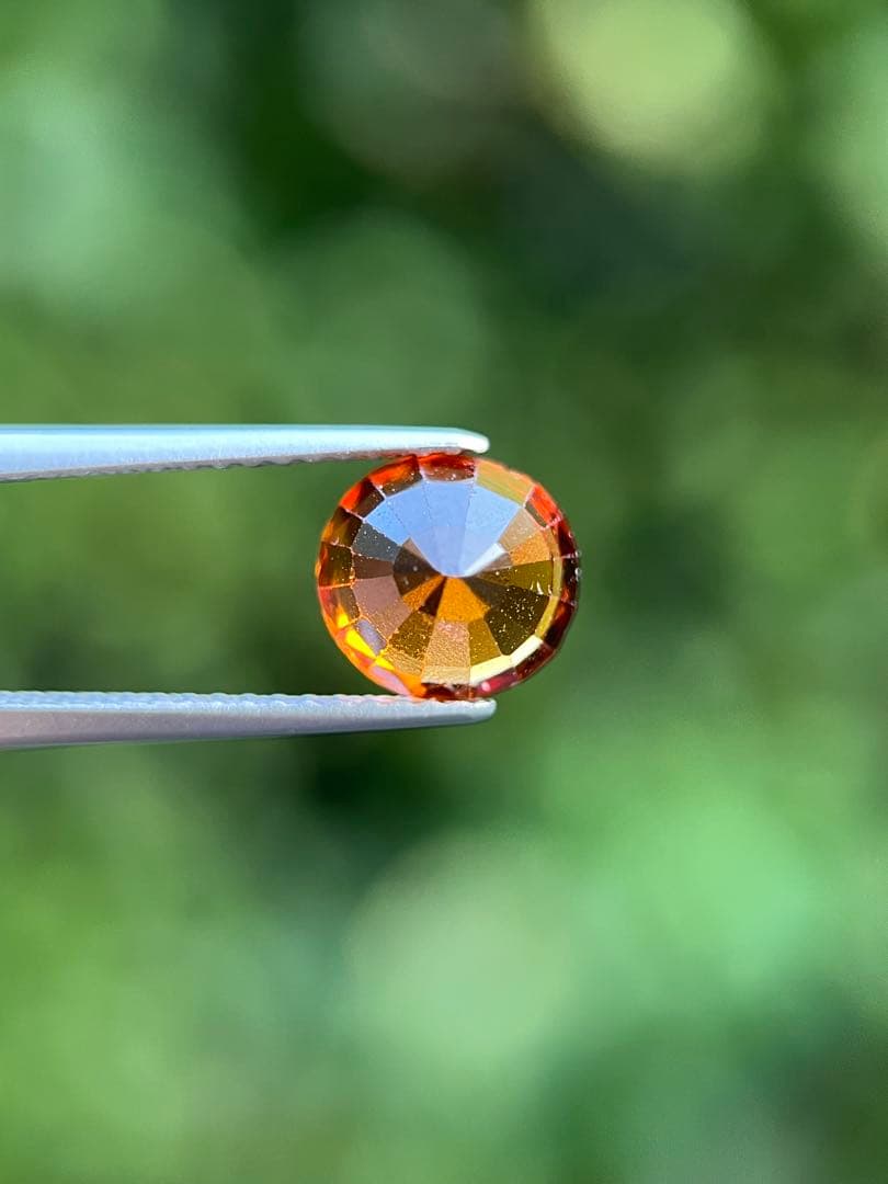 ヘソナイトガーネットルース2.2ct 日本宝石ソーティング付