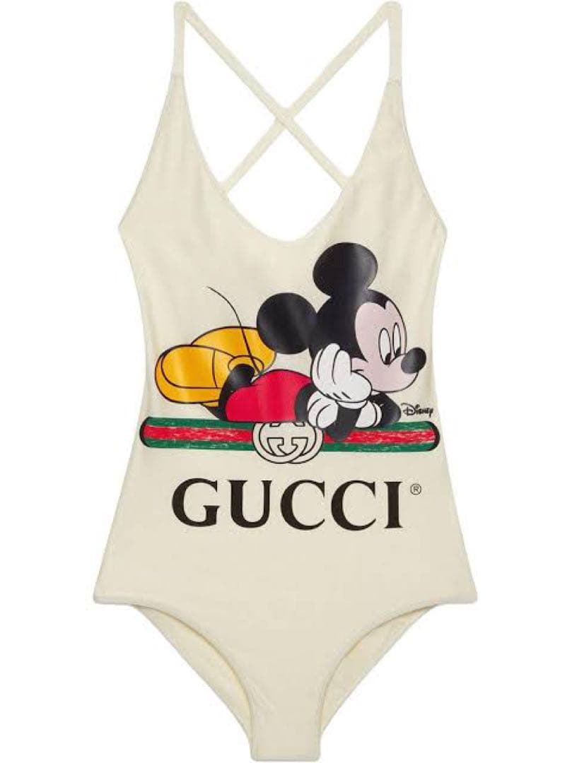Gucci vs Disney 水着
