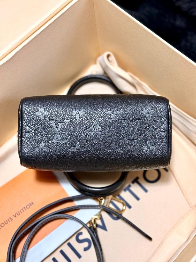 Louis⭐️ Vuittonナノ・スピーディ ブラックM82450