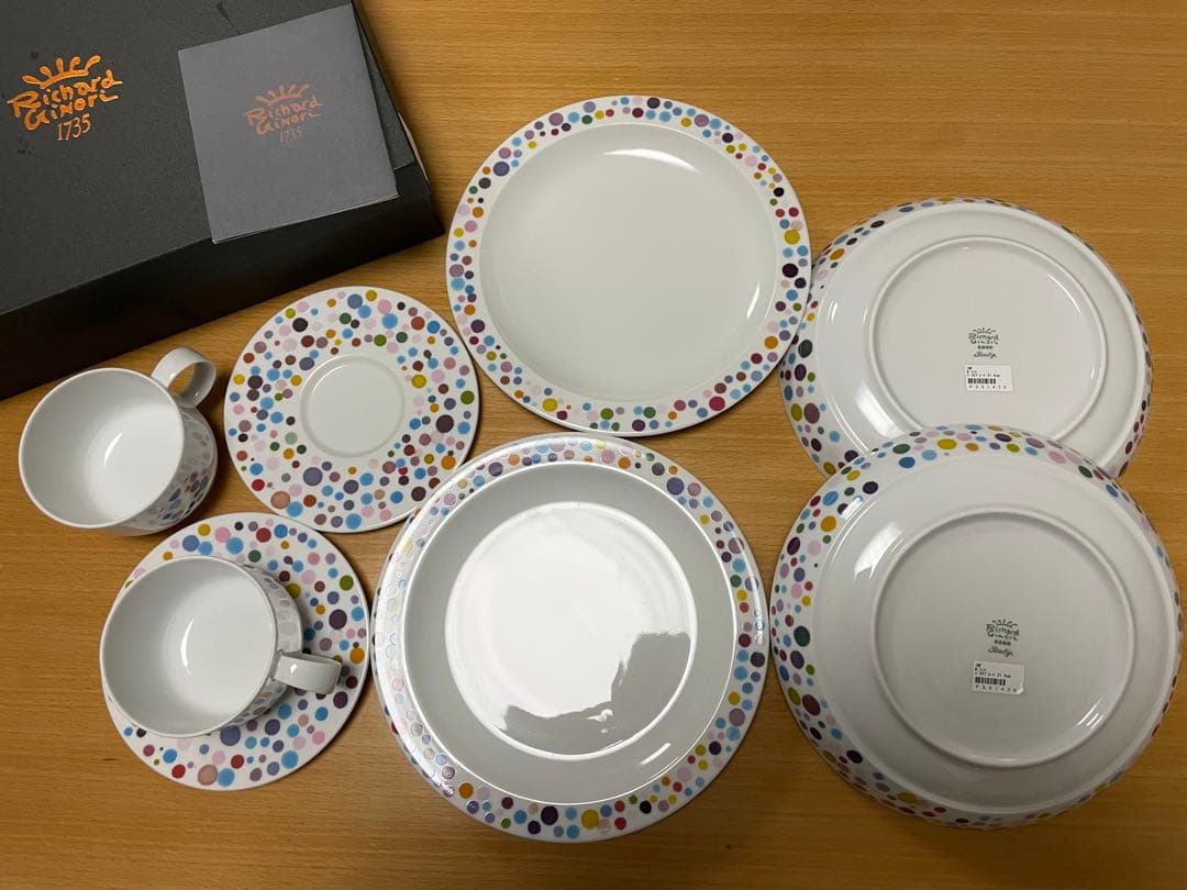 リチャードジノリ　インフィニート　シェイプ　ポイント　食器セット