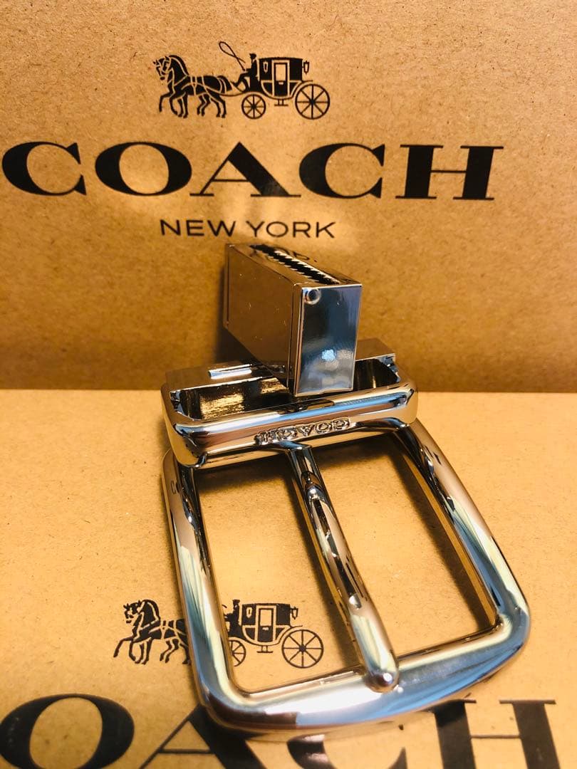 COACHコーチ新品正規品リバーシブルレザーベルト　回転バックル2個