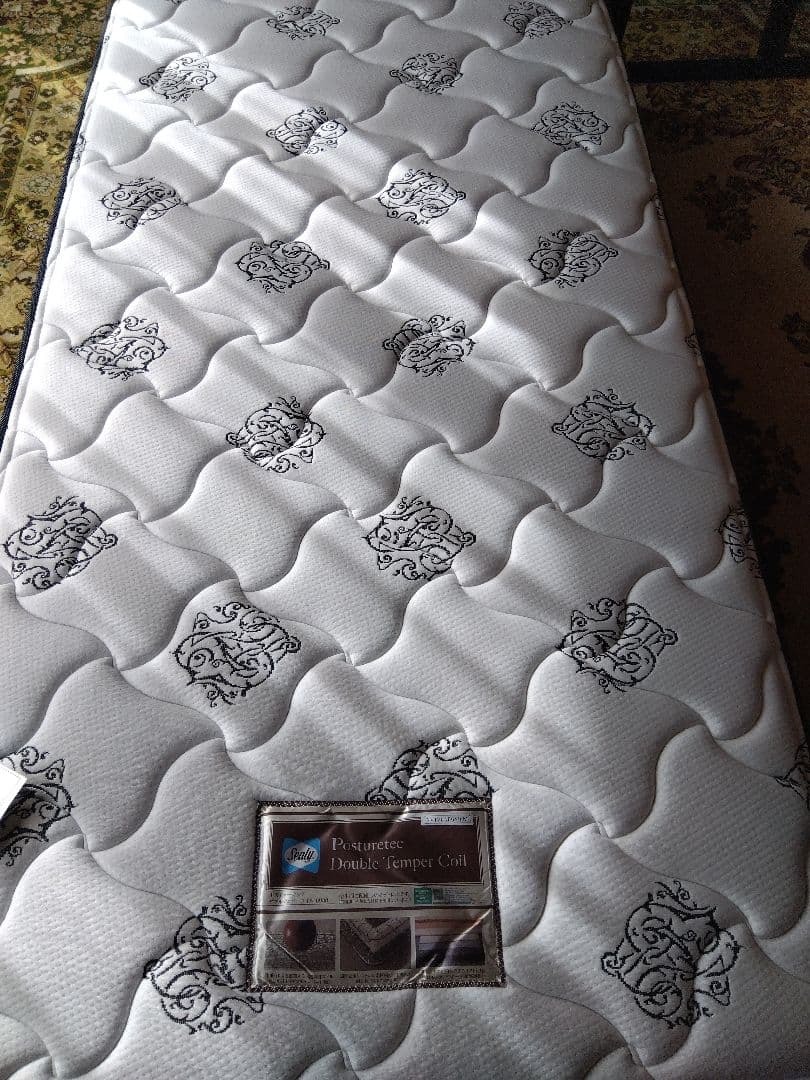 シーリー　ベットマットレス　シングル