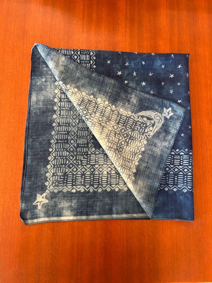 45Rシルクインディゴスカーフ