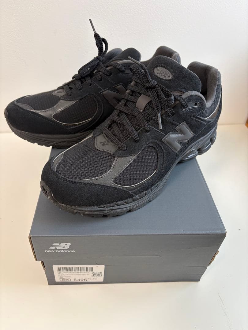 1回使用　New Balance 2002R BLブラック スニーカー 28.5