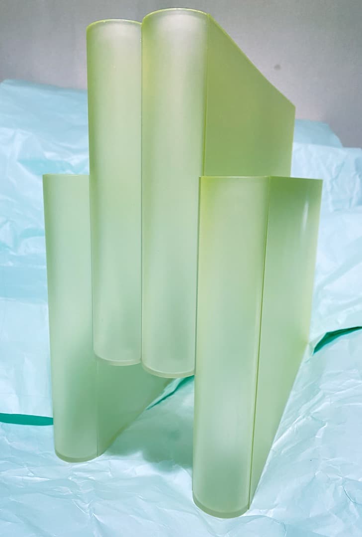 超希少色 Kartell カルテル ポルタリビステ マガジンラック