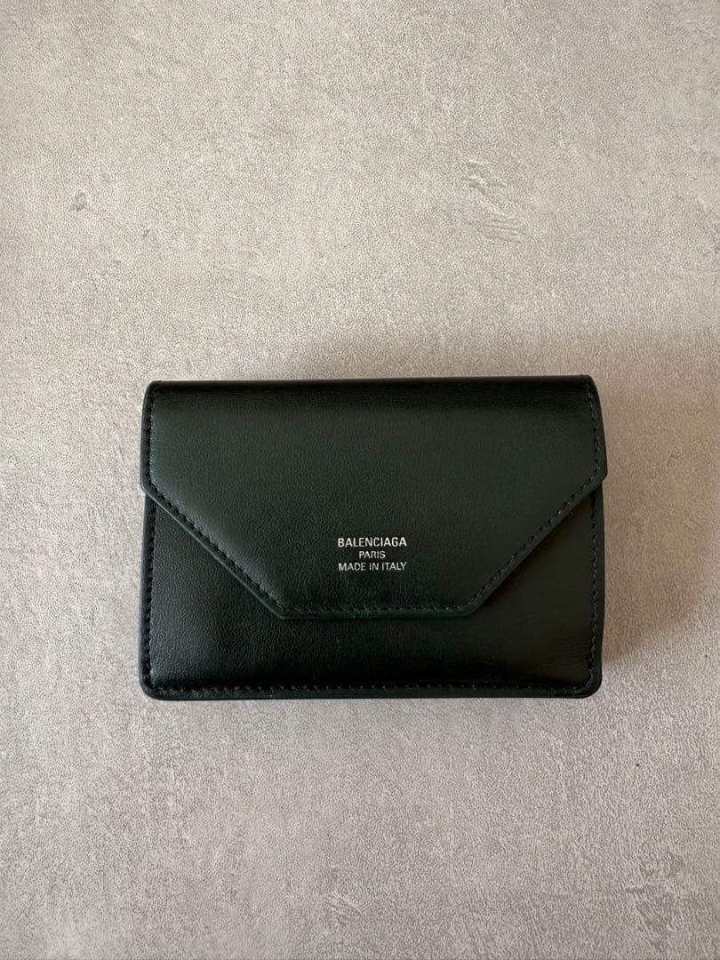 【良品】BALENCIAGA 三つ折り財布 ダークグリーン