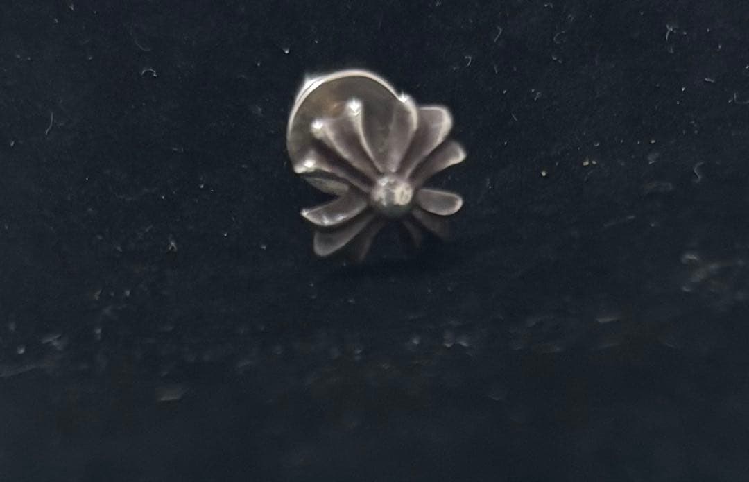 クロムハーツ　ピアス　CHプラススタッドピアス　インボイス付属