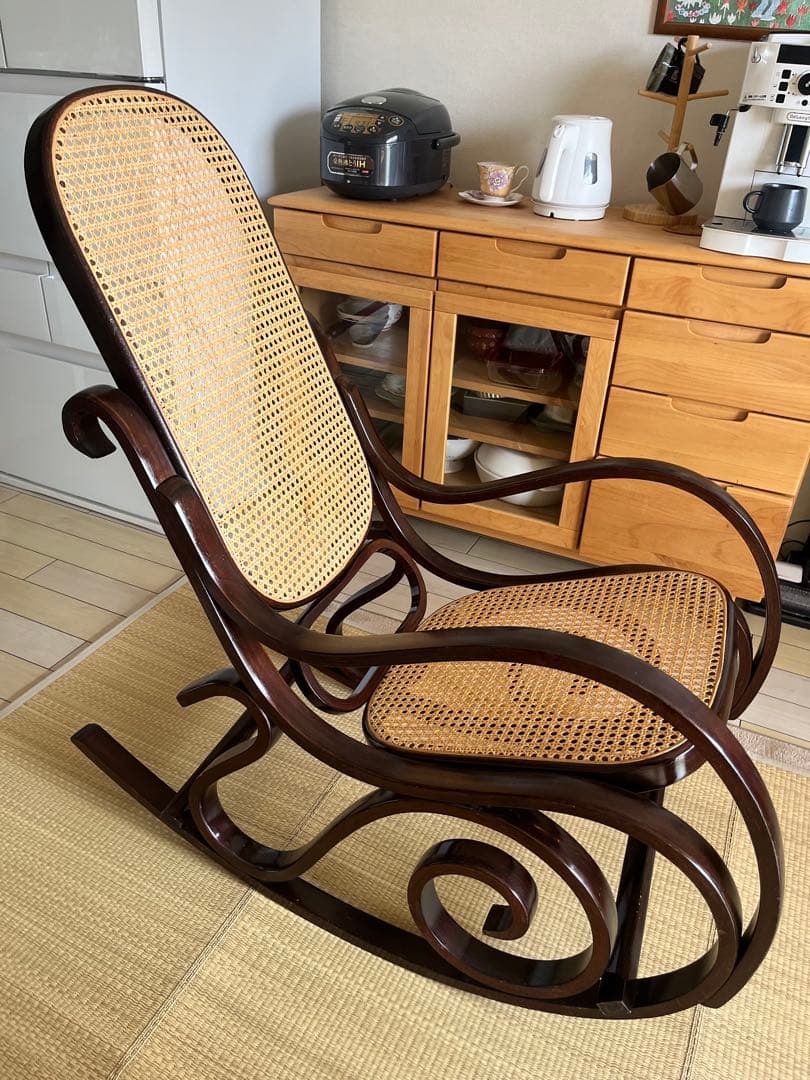 ロッキングチェア　揺椅子　木製フレーム × 籐ラタンパネル 椅子 イス