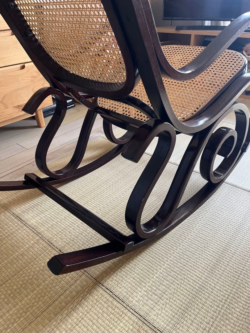 ロッキングチェア　揺椅子　木製フレーム × 籐ラタンパネル 椅子 イス