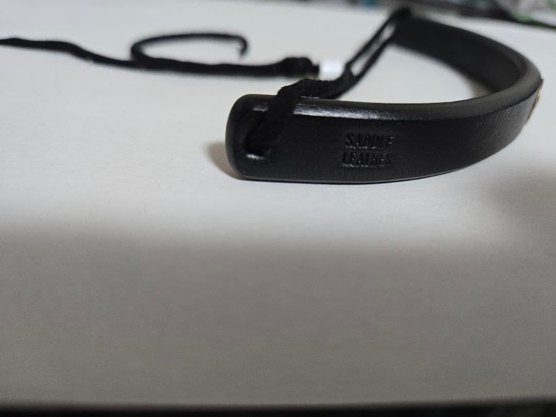 金メタルレザーブレス　　ブレスレット