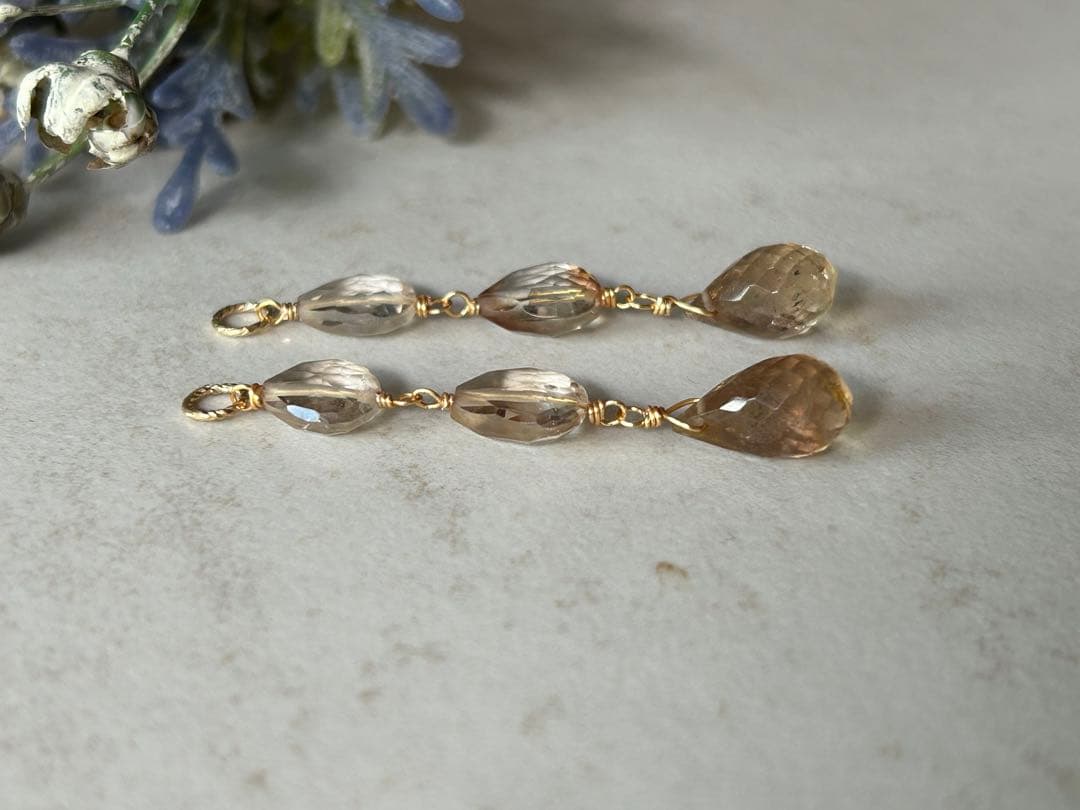 14KGF トパーズのチャーム