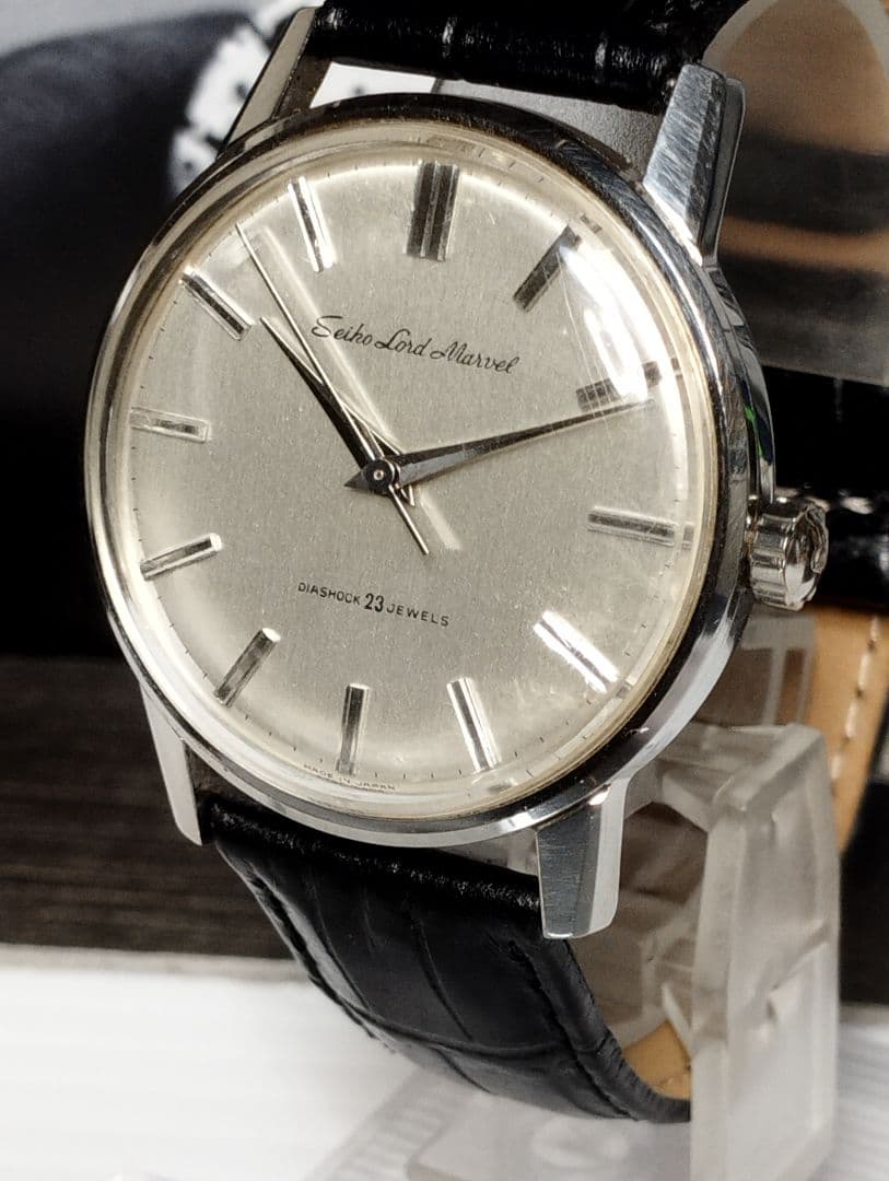 【昭和国産腕時計】 セイコーロードマーベル　23石　秒針規正付き　OH済み