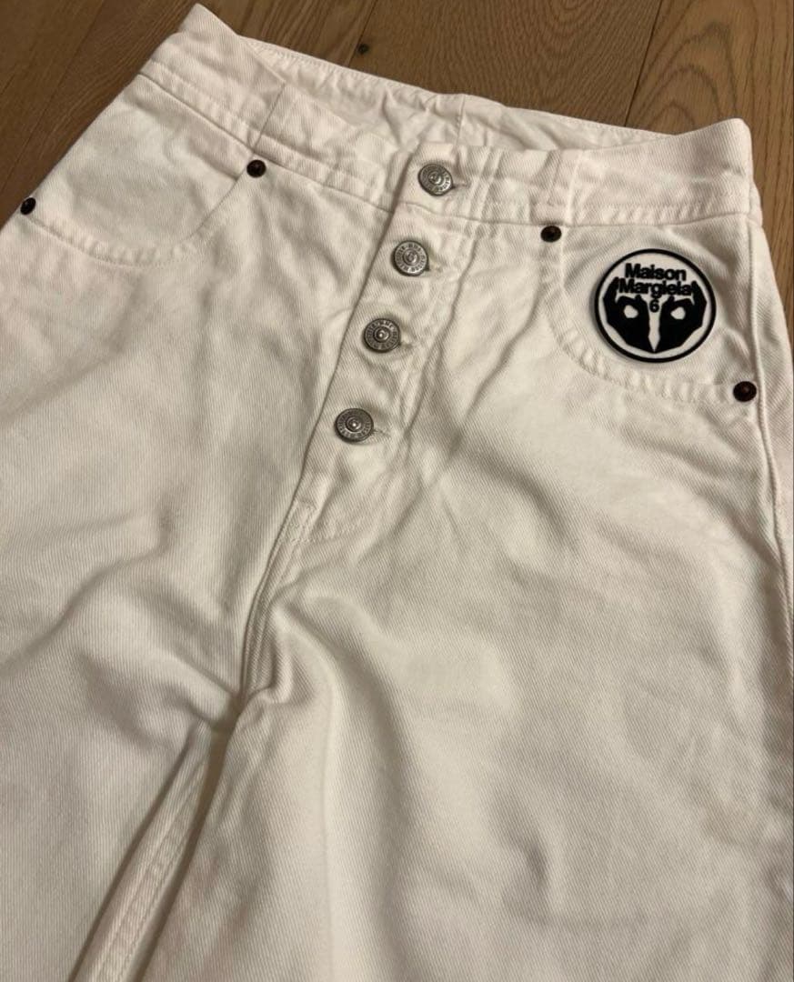 mm6 メゾンマルジェラ デニムパンツ　ホワイト