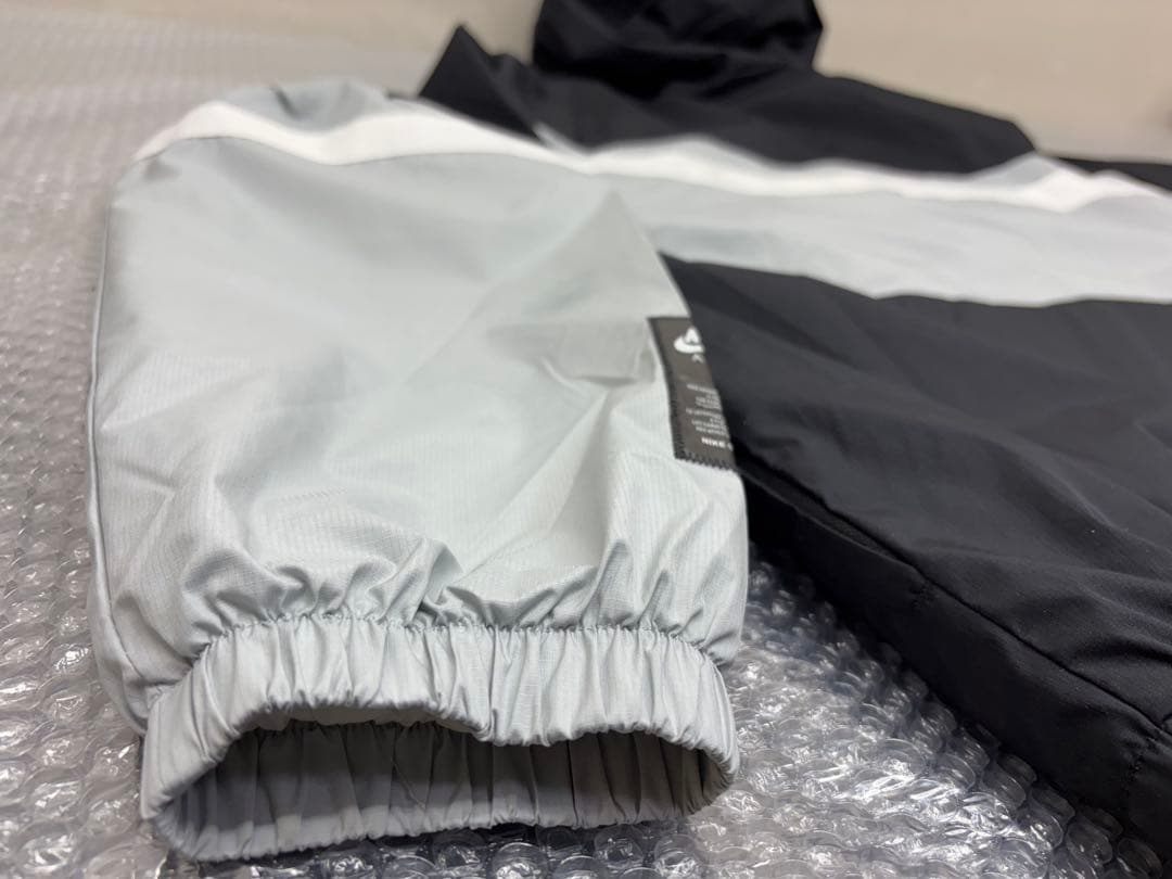 希少品 XLサイズ NIKE ナイキ アノラックパーカー ウインドブレーカー