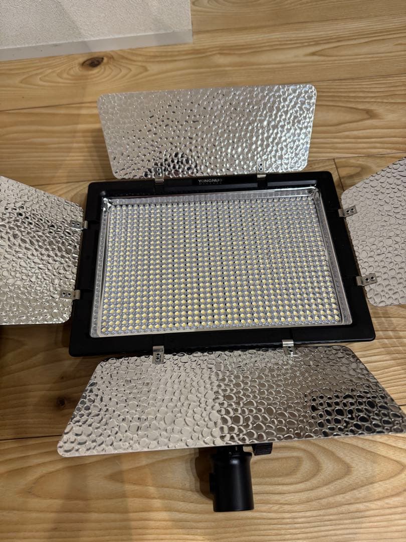 YONGNUO YN360 LEDライト