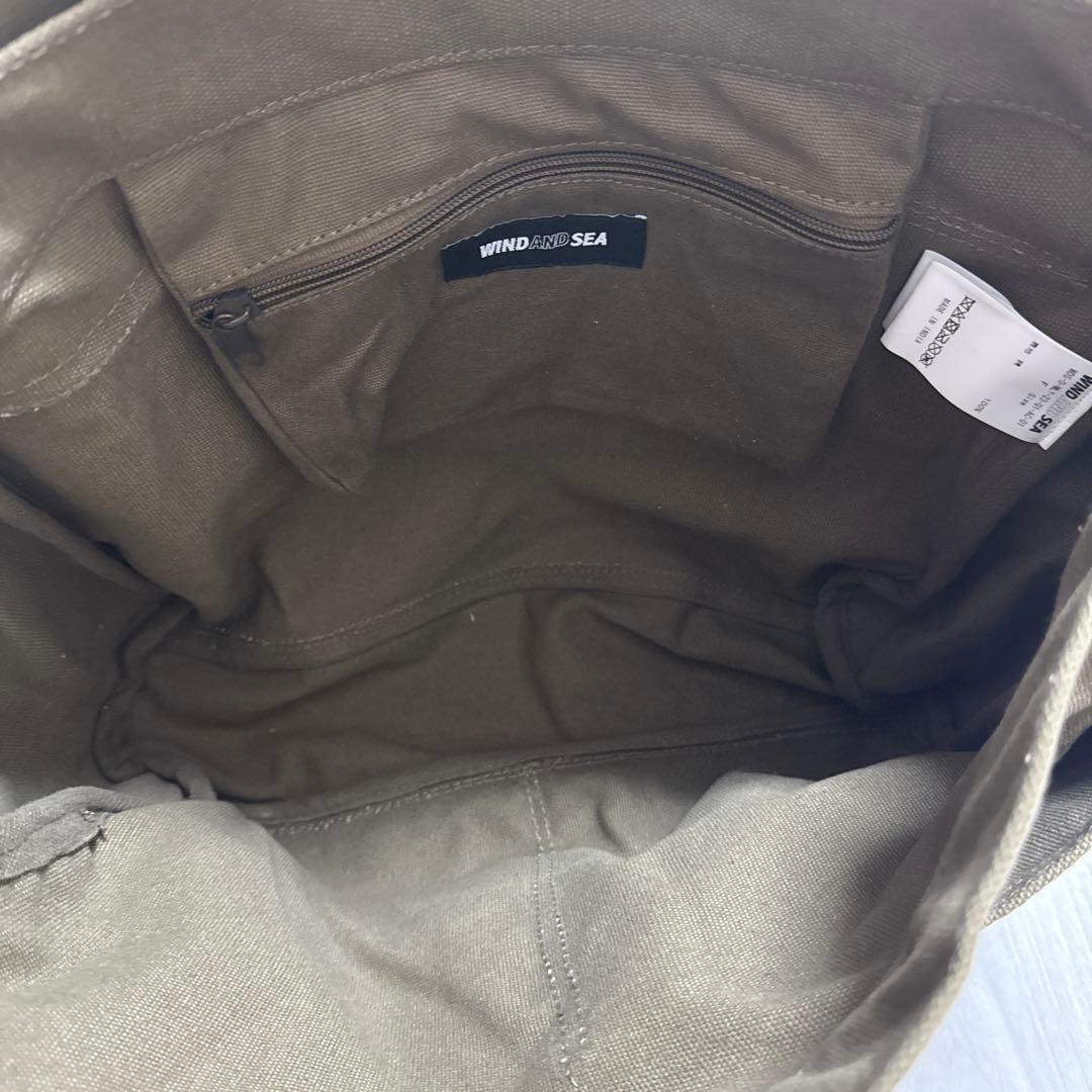 WIND AND SEA メッセンジャーバッグ カーキ