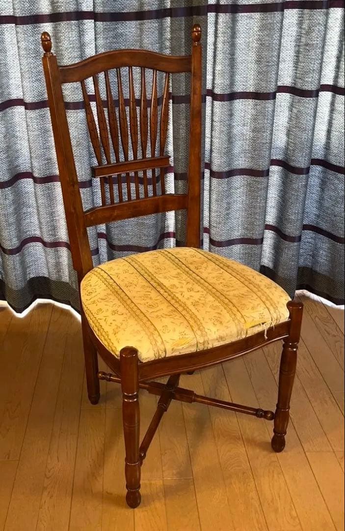 リンホーリン椅子　②