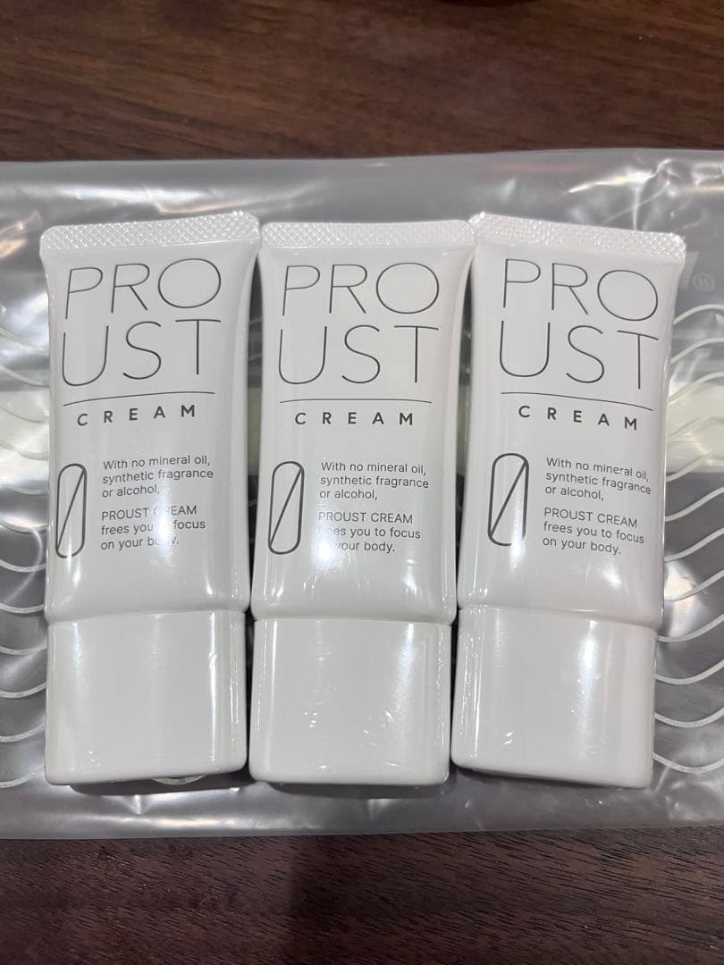 【新品、未使用】プルーストクリーム30g ３本セット
