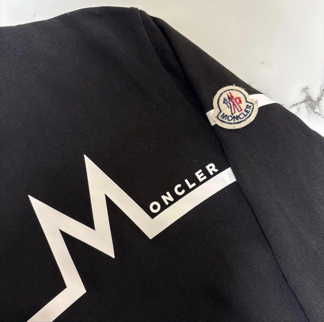 確実正規品MONCLER モンクレール ロングTシャツ 黒