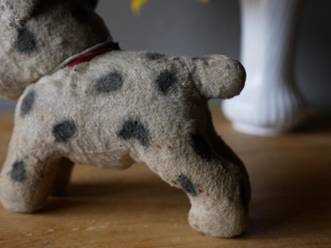 ドット柄のワンちゃん　犬　アンティークトイ　ぬいぐるみ　フランスアンティーク