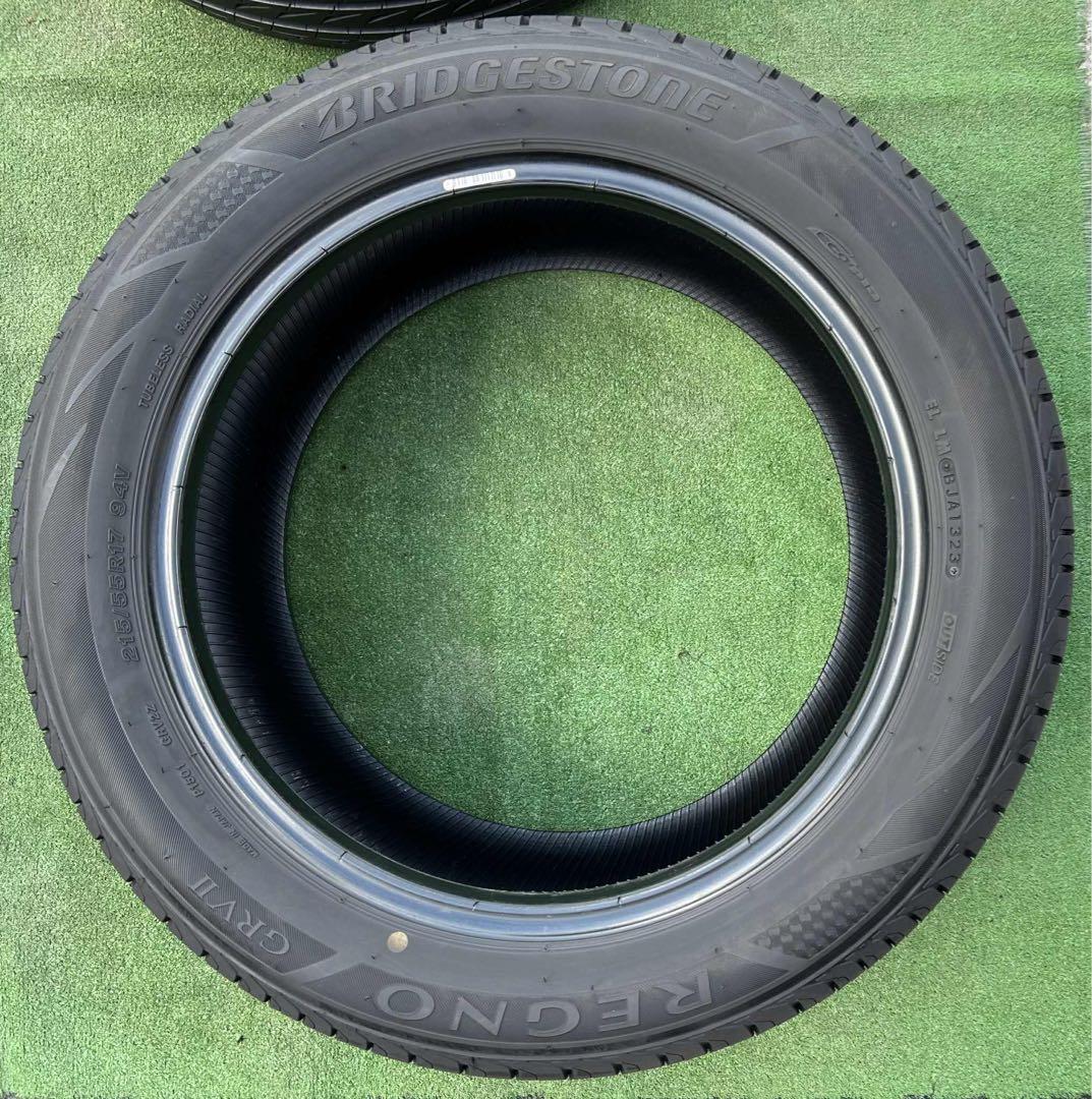 215/55 R17 BRIDGESTONE REGNOラジアルタイヤ2023年