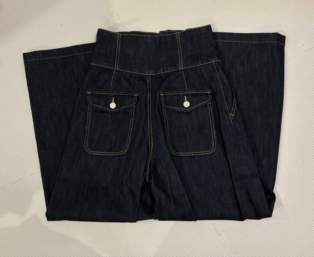 ⭐︎めぐめぐ⭐︎ MOUSSY CORSET DESIGN バギー デニム